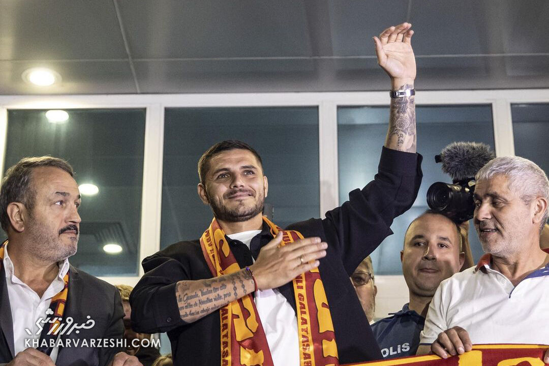 عکس| استقبال پرشور از جانشین مهدی طارمی/ ستاره پرحاشیه در نزدیکی ایران