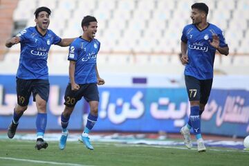 پایان زوج بوشهری؛ نکونام بدون دو ستاره استقلال تیمش را می‌سازد
