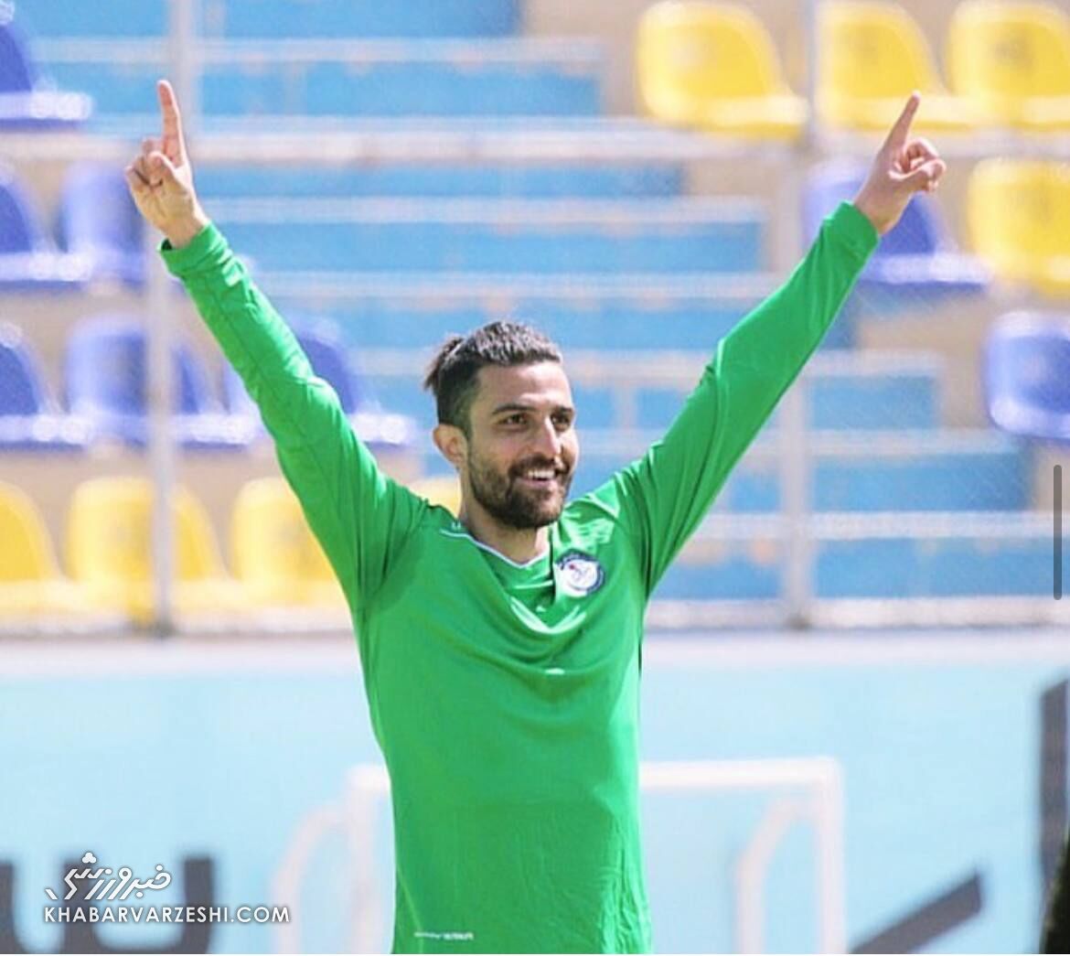 محسن تنابنده فوتبالیست فوقالعادهای است/ در استقلال نسل سوزی شده/ ۵ بازیکن من به پرسپولیس رفتند/ پرسپولیس نتیجه سرمایه گذاریاش را میبیند! محسن تنابنده فوتبالیست فوقالعادهای است/ در استقلال نسل سوزی شده/ ۵ بازیکن من به پرسپولیس رفتند/ پرسپولیس نتیجه سرمایه گذاریاش را میبیند!