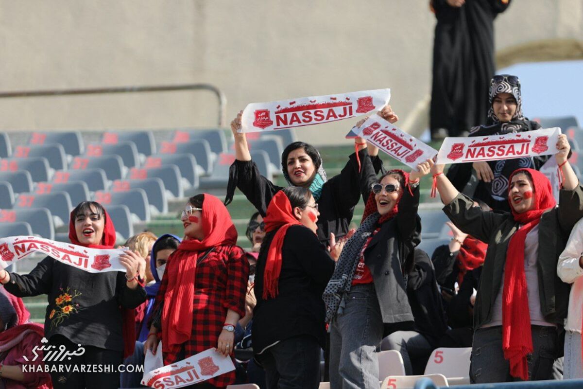 نساجی - استقلال بدون حضور زنان نساجی - استقلال بدون حضور زنان
