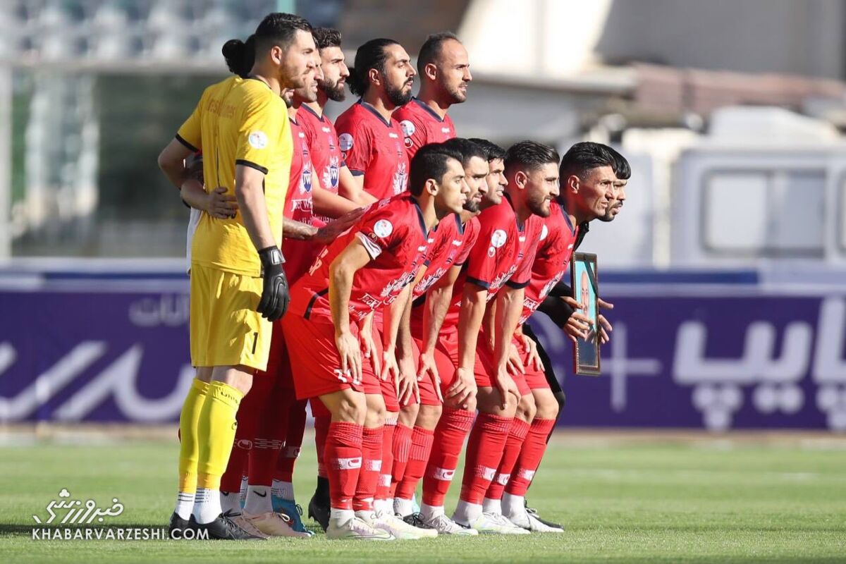 ببینید| استقلال ۳ - نساجی ۱/ طوفان آبیها در آزادی با درخشش ستارههای جدید/ طلسم نساجی شکسته شد