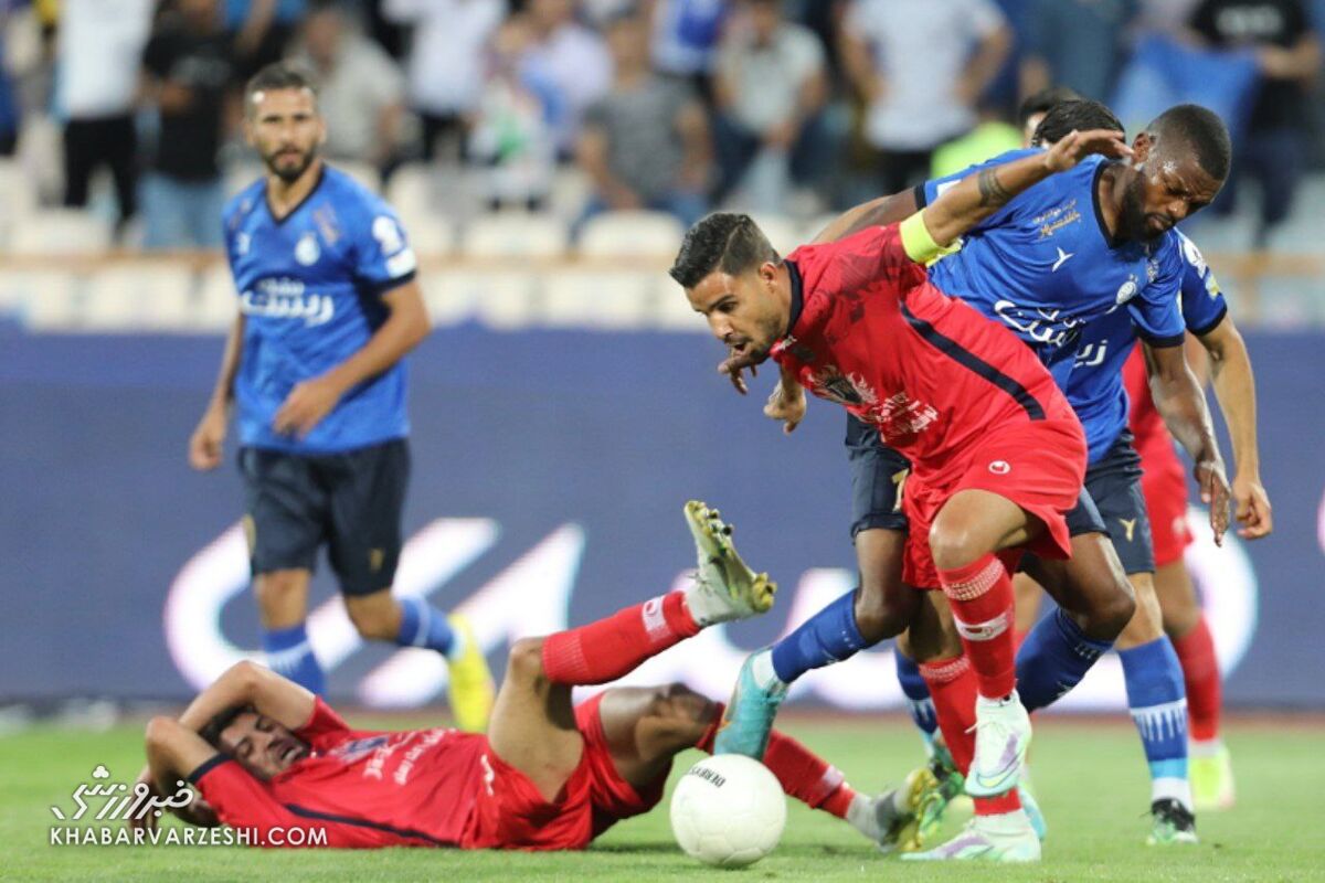 شکست نساجی با۳ گل برای استقلال خطرناک است/ مبادا ساپینتو از دو روش مهم گلزنی غافل شود/ سوپرجام بدون هوادار لطفی ندارد