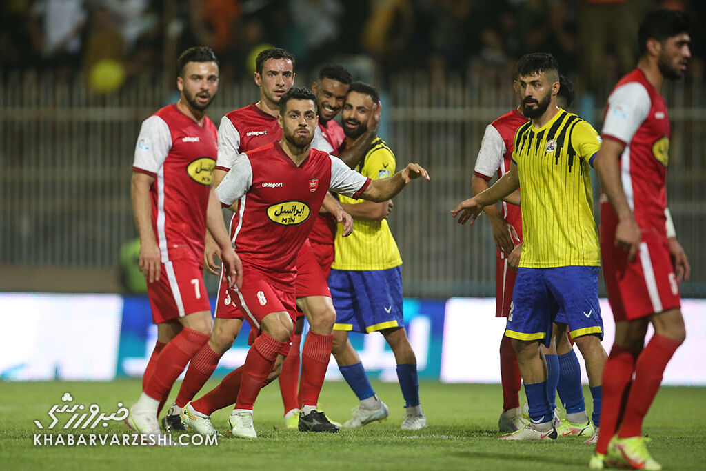 پیروانی: صحبت های سرمربی حریف حرفه ای نبود/ گل سالم و پنالتی ما را می گرفتند همان نیمه اول کار تمام شده بود