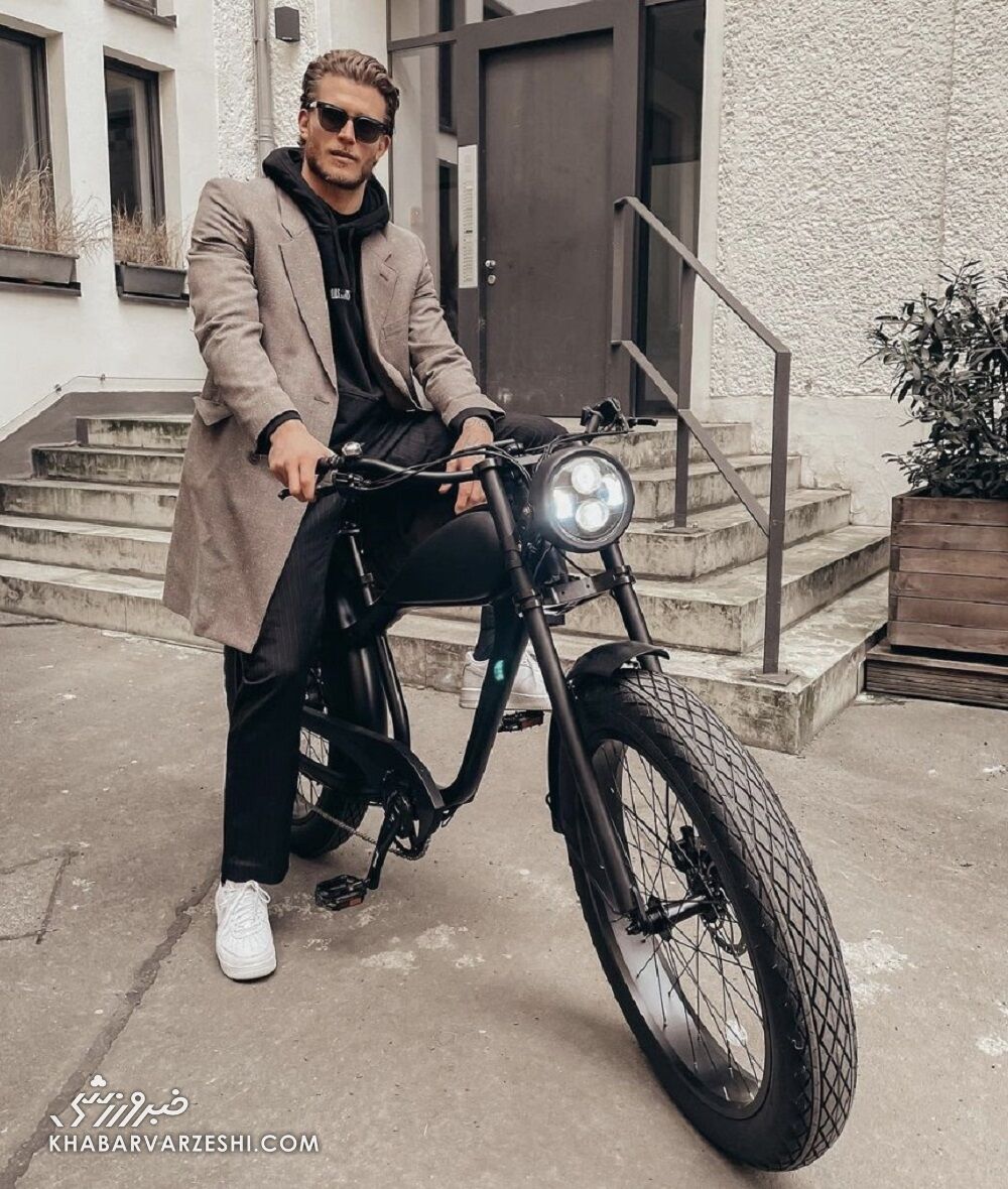 جذابترین دروازهبان فوتبالی کیست؟/ از چهره گریان در فینال لیگ قهرمانان تا بدن تغییریافته و استایل جذاب/ تصاویر این بازیکن پرحاشیه را ببینید