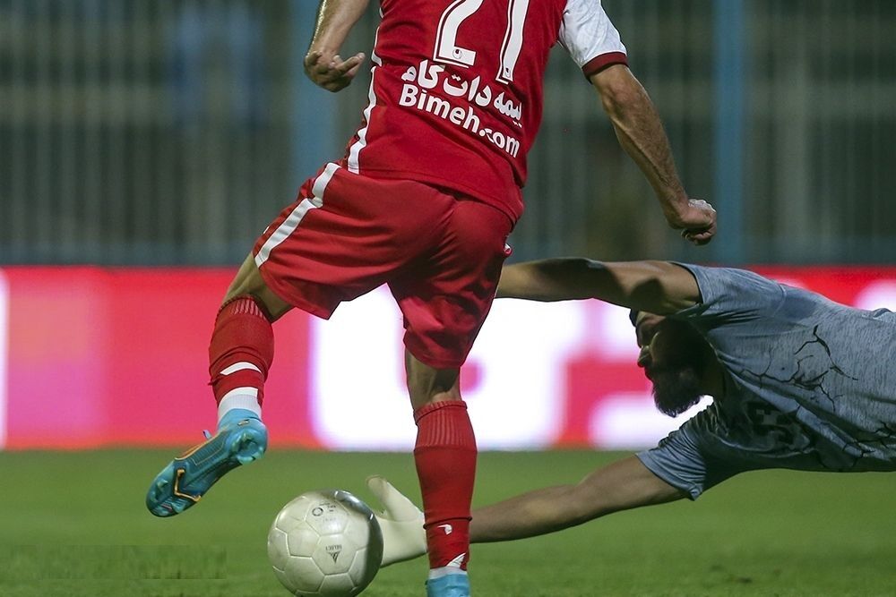 عکس| لحظه فراموششده و عجیب بازی پرسپولیس با نفت مسجدسلیمان/ حسرت لوکادیا از خودخواهی یک نفر!