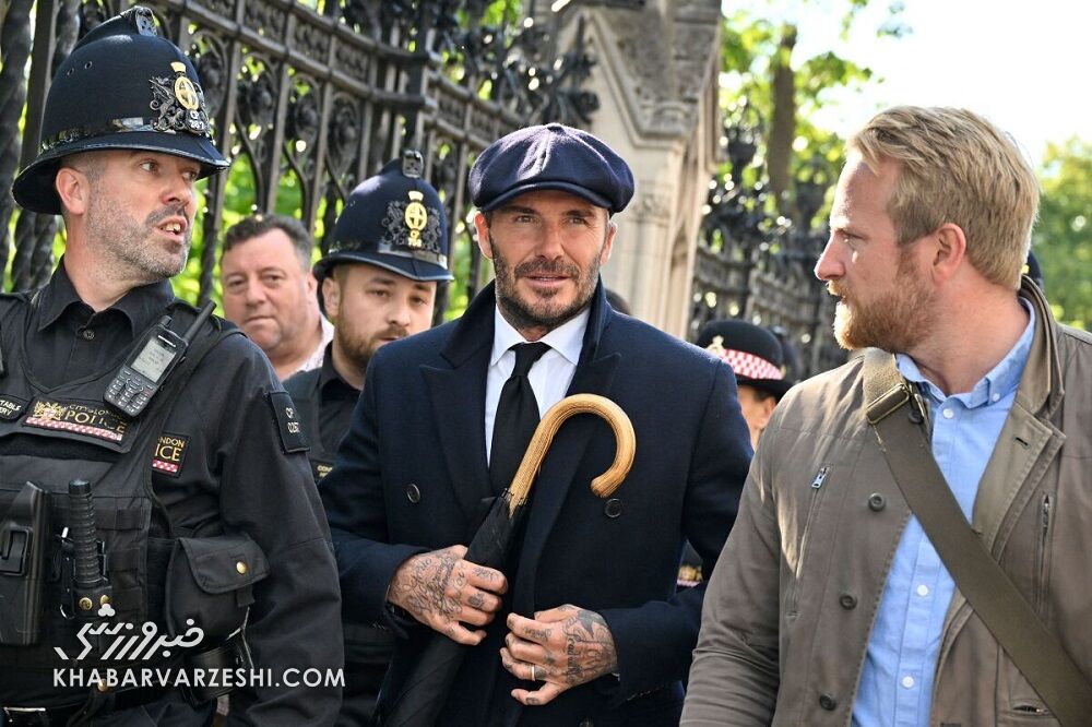 انتظار طولانی دیوید بکام برای دیدن تابوت ملکه الیزابت دوم/ تصویری متفاوت از اسطوره فوتبال انگلیس