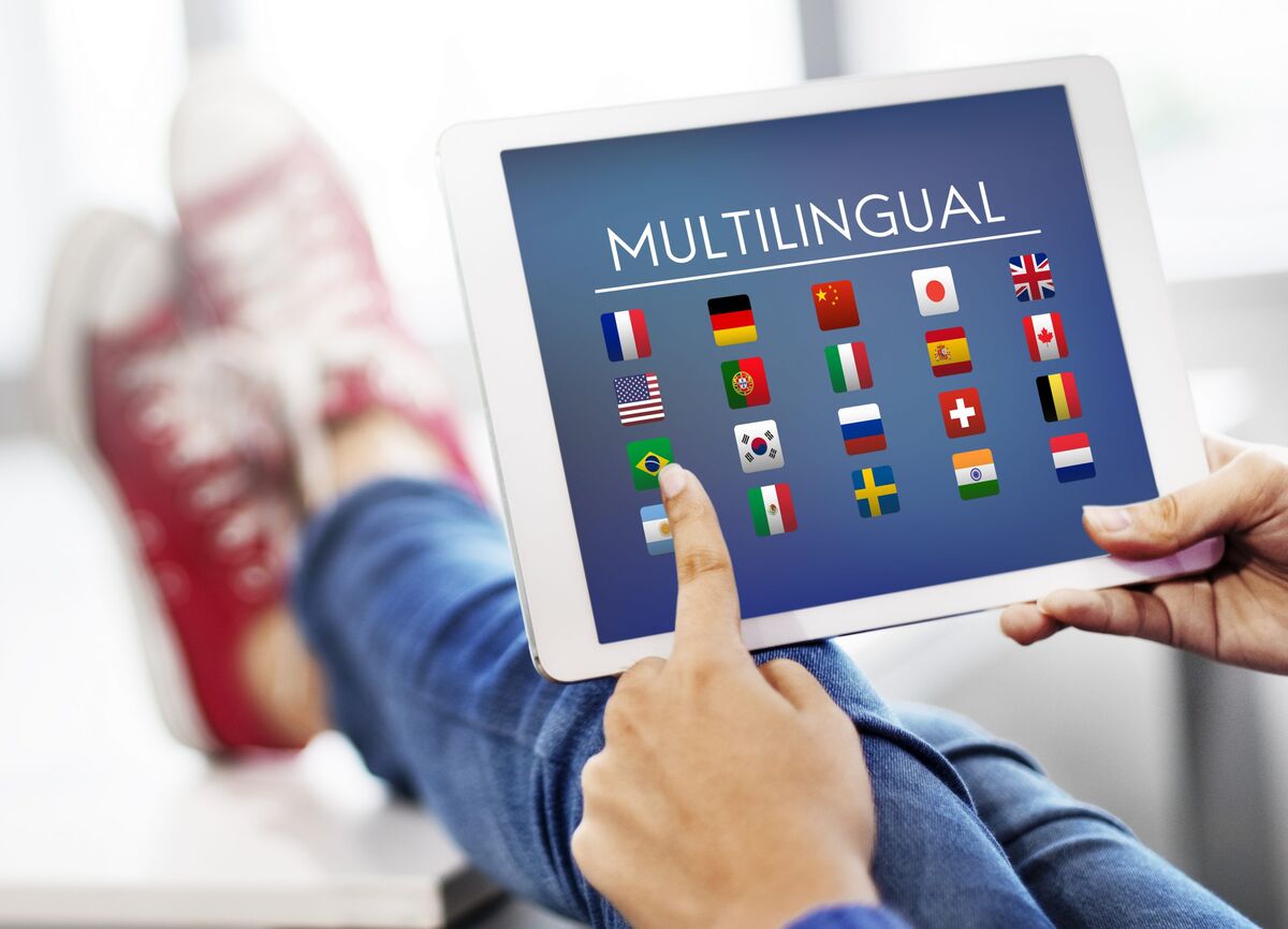 پیروزی در مسابقات جهانی دیجیتال مارکتینگ با طراحی سایت چند زبانه