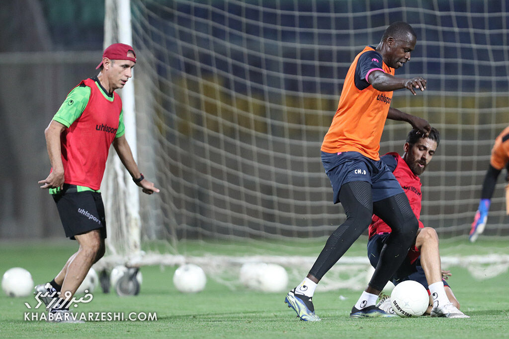 خبر بد برای چند ستاره پرسپولیس/ یحیی تغییر سیستم می دهد؟