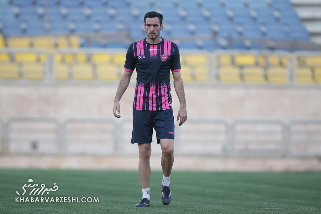 در ورزشگاه آزادی آرزو کردم پیراهن پرسپولیس را بپوشم/ جام جهانی قطر طرفدار ایران هستم در ورزشگاه آزادی آرزو کردم پیراهن پرسپولیس را بپوشم/ جام جهانی قطر طرفدار ایران هستم