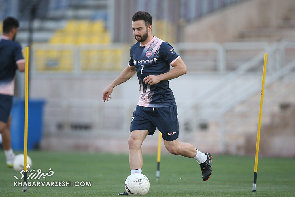 ترکیب احتمالی پرسپولیس در دیدار با مس رفسنجان/ از شماره یک همیشگی تا وضعیت مهدی ترابی و احتمال بازگشت سروش رفیعی