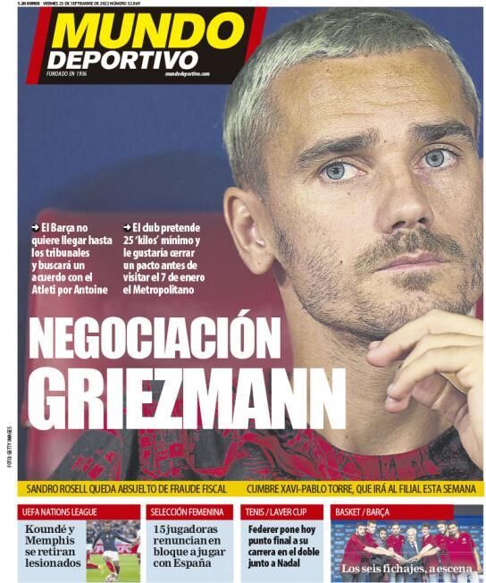 طغیان خانمها علیه سرمربی/ رئیس به سرمربی آبیها اعتماد دارد