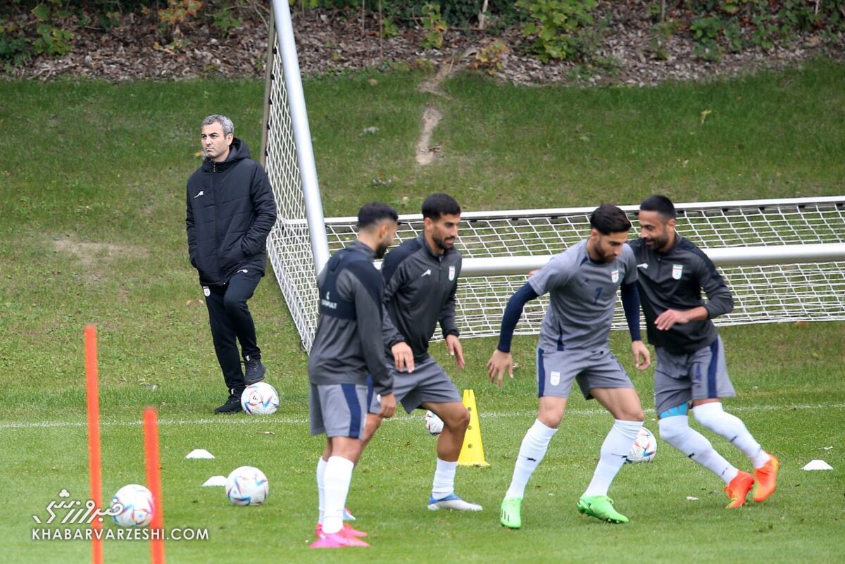 عکس| بازگشت یک نفر به مجموعه کیروش/ استقبال گرم مربی پرتغالی از عضو جدید تیم ملی فوتبال ایران  عکس| بازگشت یک نفر به مجموعه کیروش/ استقبال گرم مربی پرتغالی از عضو جدید تیم ملی فوتبال ایران