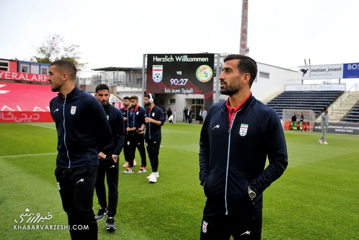 آخرین مسافر در پرواز سرنوشت ساز/ علی کریمی سرانجام سوار هواپیما می شود؟