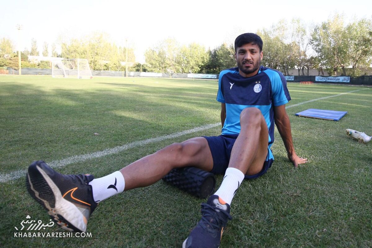 مهدی قائدی به خاطر خوشگذرانی جام جهانی را از دست داد/ آقای فتحاللهزاده خواهشاً حسینزاده را برنگردانید/ محمدمحبی فصل آینده طارمی دوم اروپا می شود