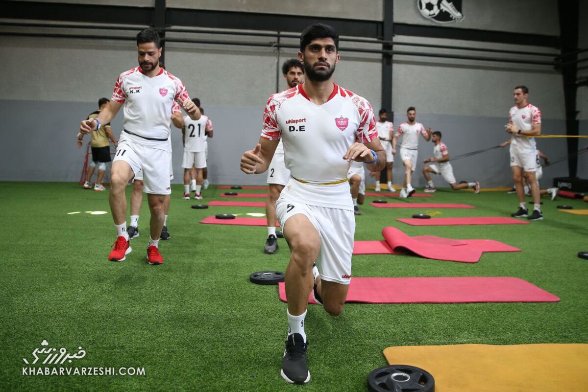 با احترام به هواداران پرسپولیس درخواست شان را عملی نکردم/ من عامل جدایی بازیکن محبوب هواداران نبودم!