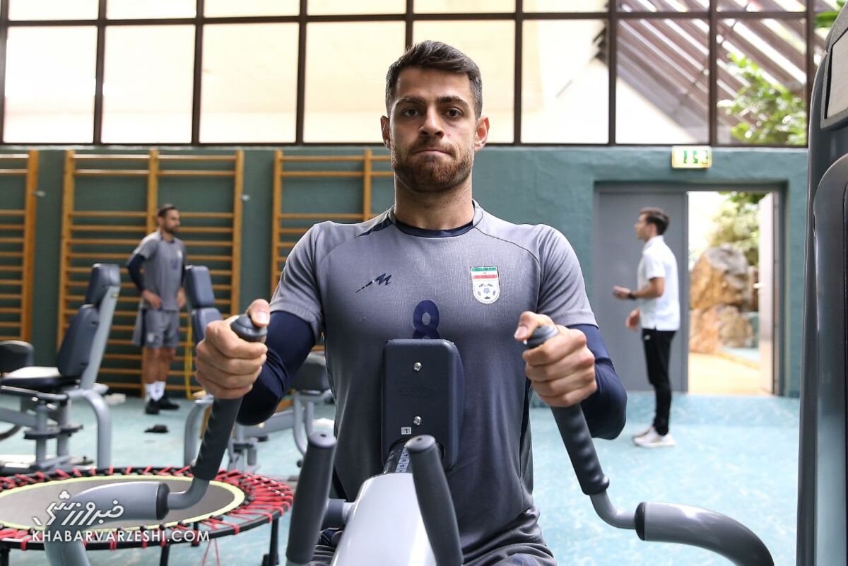 پیشنهاد پیشکسوت پرسپولیس به گل محمدی؛ پورعلی گنجی باید نیمکت نشین شود!/ زمان پروین کسی جرأت نداشت برای پرسپولیس ناز کند