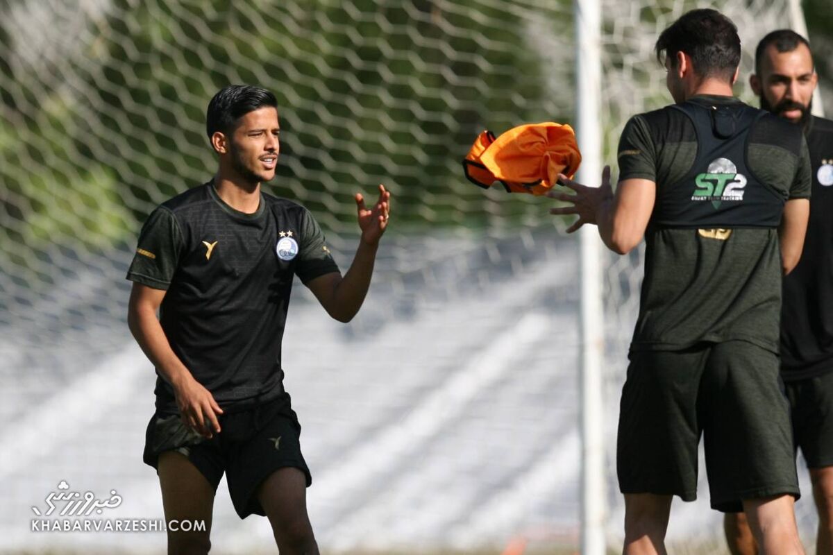 مصائب انتخاب ۲۶ مسافر جام جهانی ۲۰۲۲/ وقتی سرمربی تیم ملی به ۵ ملی پوش بفرما نزد!/ تعطیلات فرمایشی برای ۳ استقلالی