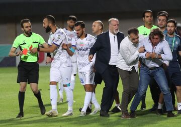 باشگاه لیگ برتری از سرمربی استقلال شکایت کرد