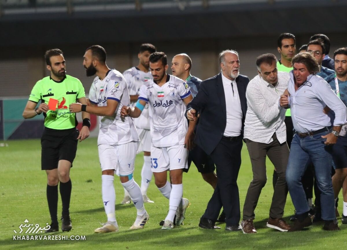 رفتارهای ساپینتو هنجارشکنانه است؛ او آرامش استقلال را به هم می ریزد/ اگر همین روند را ادامه بدهد به تغییرات در کادرفنی فکر کنید!