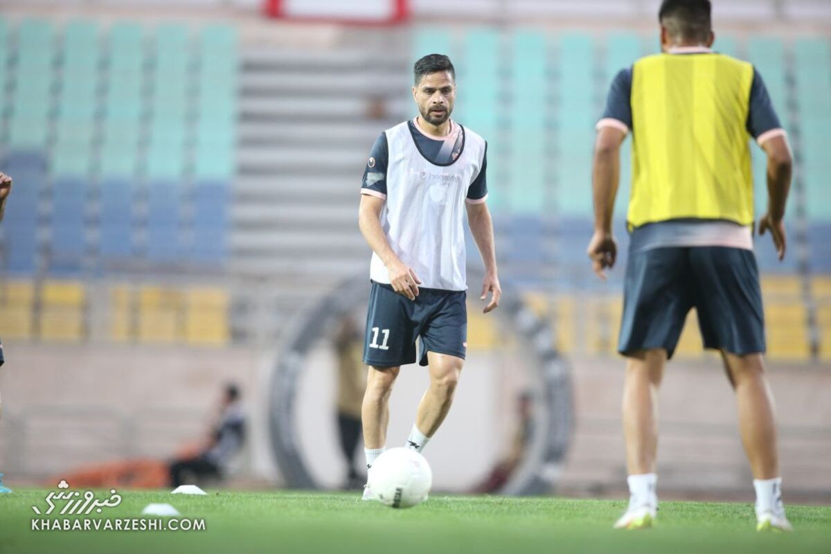 ترکیب احتمالی پرسپولیس در دیدار با مس رفسنجان/ از شماره یک همیشگی تا وضعیت مهدی ترابی و احتمال بازگشت سروش رفیعی