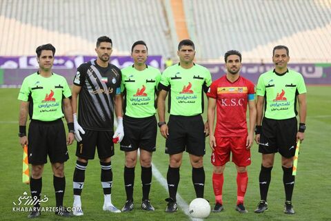 سیدحسین حسینی، ساسان انصاری و حمید حاجملک (داور)؛ استقلال - فولاد