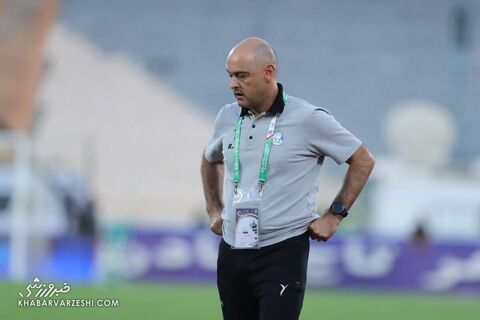 روی موتا؛ استقلال - فولاد