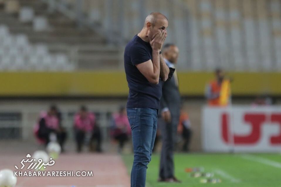 درگیری در تونل بین بازیکن پرسپولیس و سپاهانیها!/ واکنش گلمحمدی به حاشیه خبرساز پایان بازی و مکالمه با کیروش درگیری در تونل بین بازیکن پرسپولیس و سپاهانیها!/ واکنش گلمحمدی به حاشیه خبرساز پایان بازی و مکالمه با کیروش