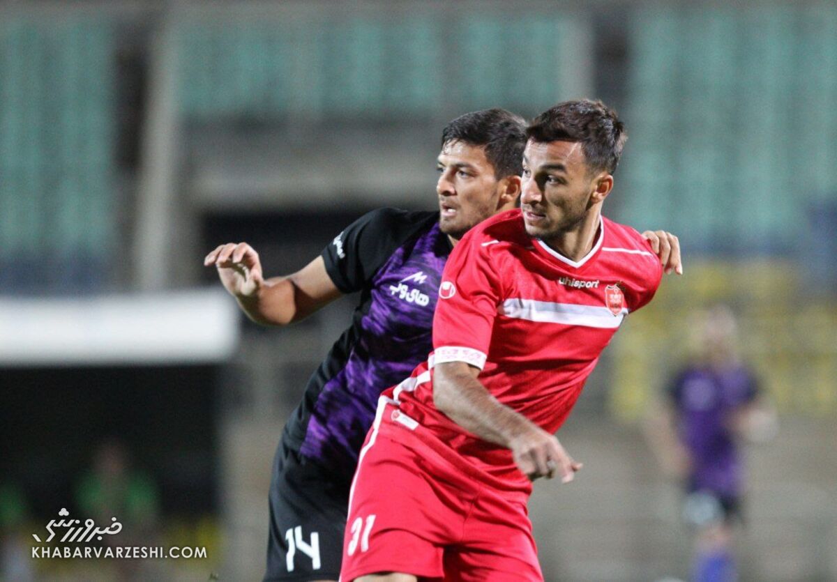 پرسپولیس ۱ - هوادار ۱/ تساوی سرخپوشان در روز استراحت بازیکنان اصلی 