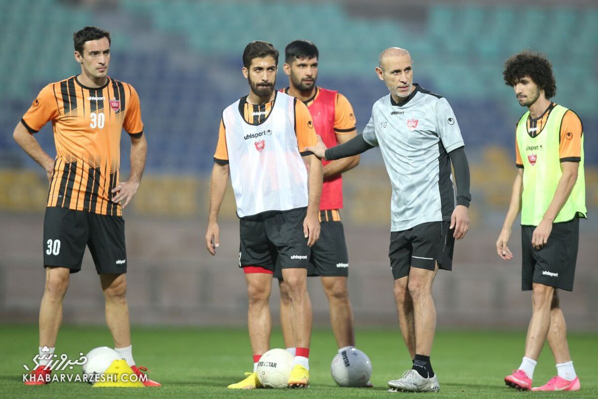 عکس| چهره متفاوت و عجیب از سرمربی پرسپولیس/ این یحیی آن یحیی نیست!