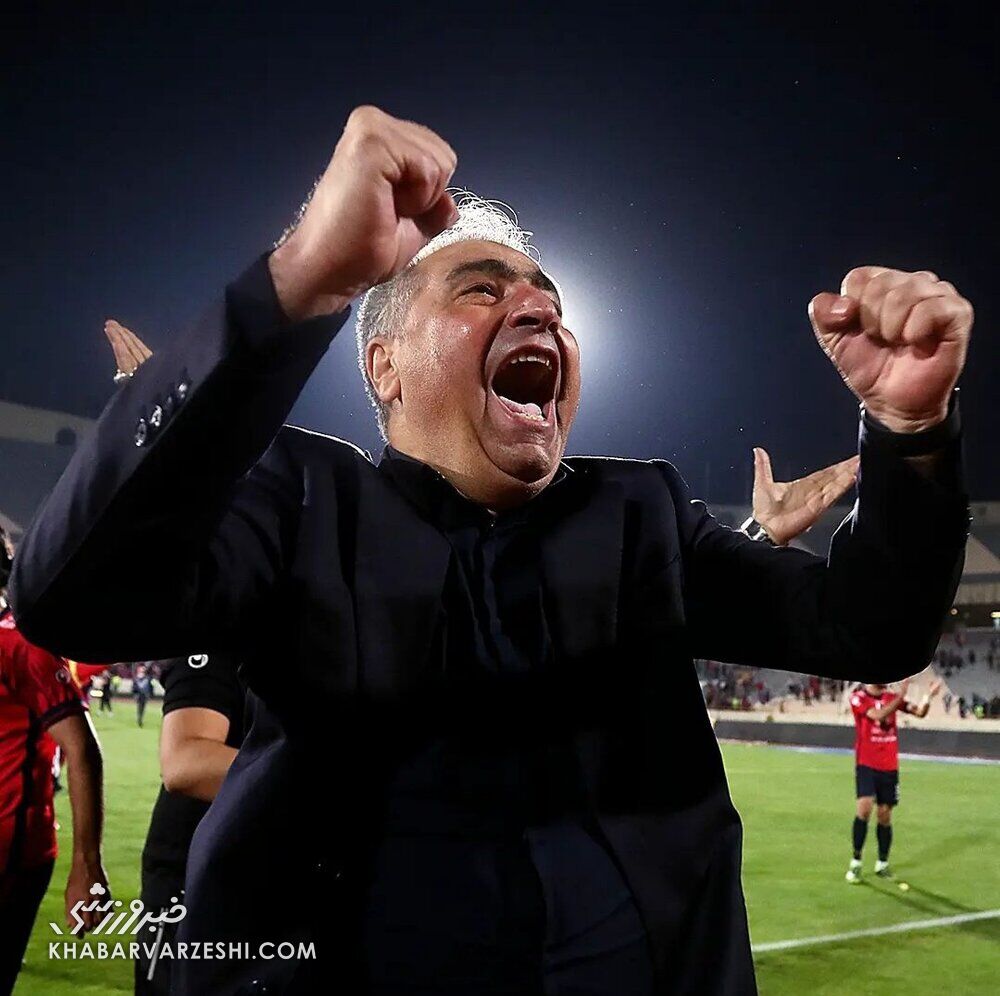 آقای کیروش! کدام خارجی از مربیان ایرانی بهتر است؟/ اگر بازیکن داشتم به این آقا نمی دادم/ مایلی کهن گفت روی دست من بلند شدی!