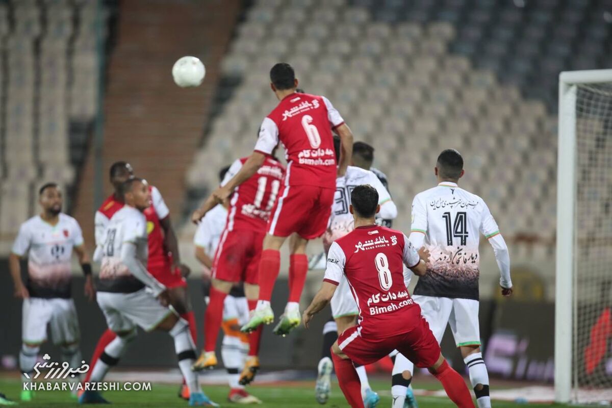 گوش یحیی نباید بدهکار این حرف ها باشد/ برد اقتصادی هم ۳ امتیاز دارد و ارزشمند است