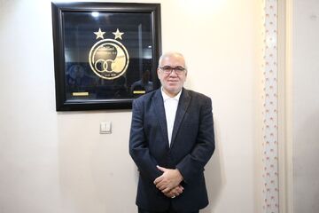 فتح‌الله‌زاده رسماً از باشگاه استقلال جدا شد/ دلایل موافقت هیئت مدیره با کناره گیری مدیرعامل