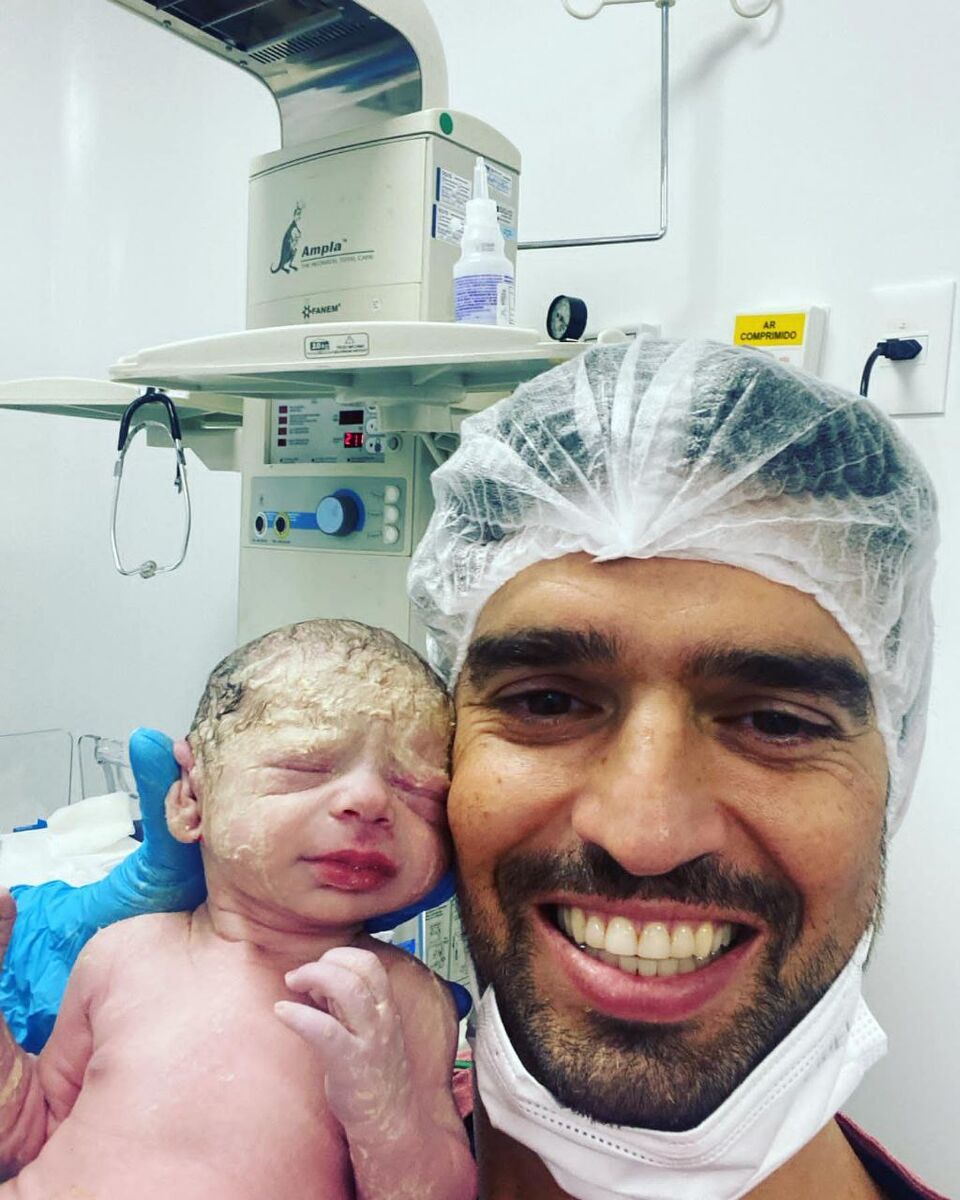 تصویری که شاکی ۹ میلیون دلاری استقلال منتشر کرد/ اتفاق ویژه برای جنجالیترین طلبکار تاریخ آبیها!