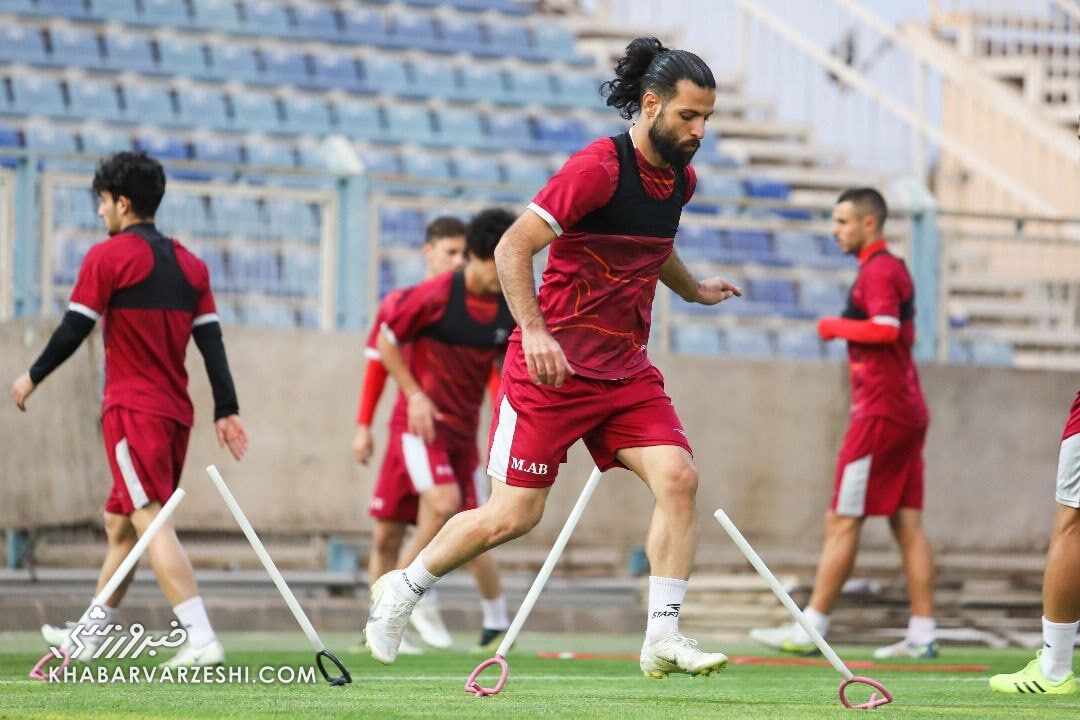 مهاجم پرسپولیسی در تور نقل و انتقالاتی یک استقلالی!/ انفجار اولین بمب فوتبالی در جنوب ایران!