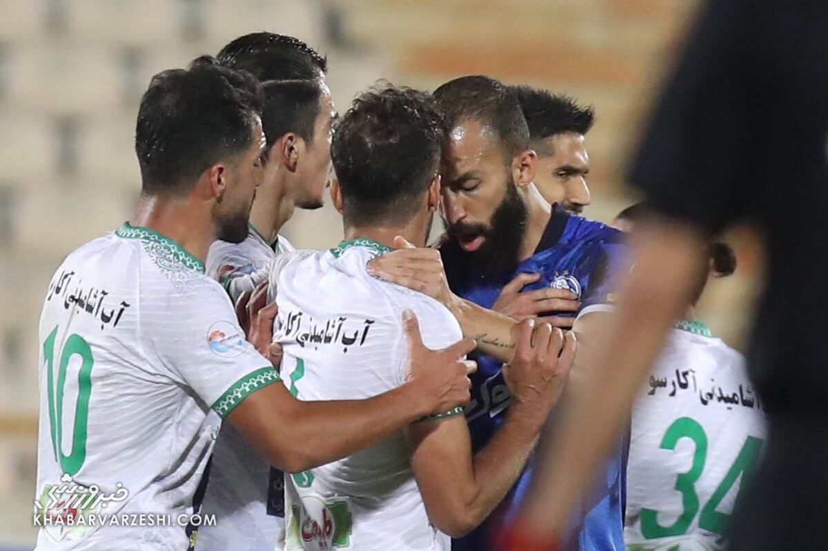 همه بلد شدهاند ساپینتو را عصبانی کنند/ استقلال مراقب گربه سیاهش باشد/ حریفان استقلال ضعف خود را با دفاع اتوبوسی پوشش می دهند