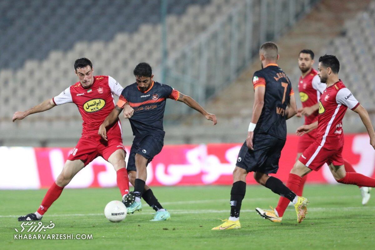 به خریدهای پرسپولیس نمره ۲۰ و به خود تیم ۱۹ می دهم/ ۳ مربی را بیشتر از همه قبول دارم/ تنها ایرادی که از یحیی می گیرم این است؛ خیلی غر می زند!