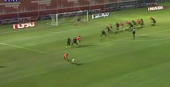 مس رفسنجان - سپاهان؛ شجاعانه در کویر! مس رفسنجان - سپاهان؛ شجاعانه در کویر!