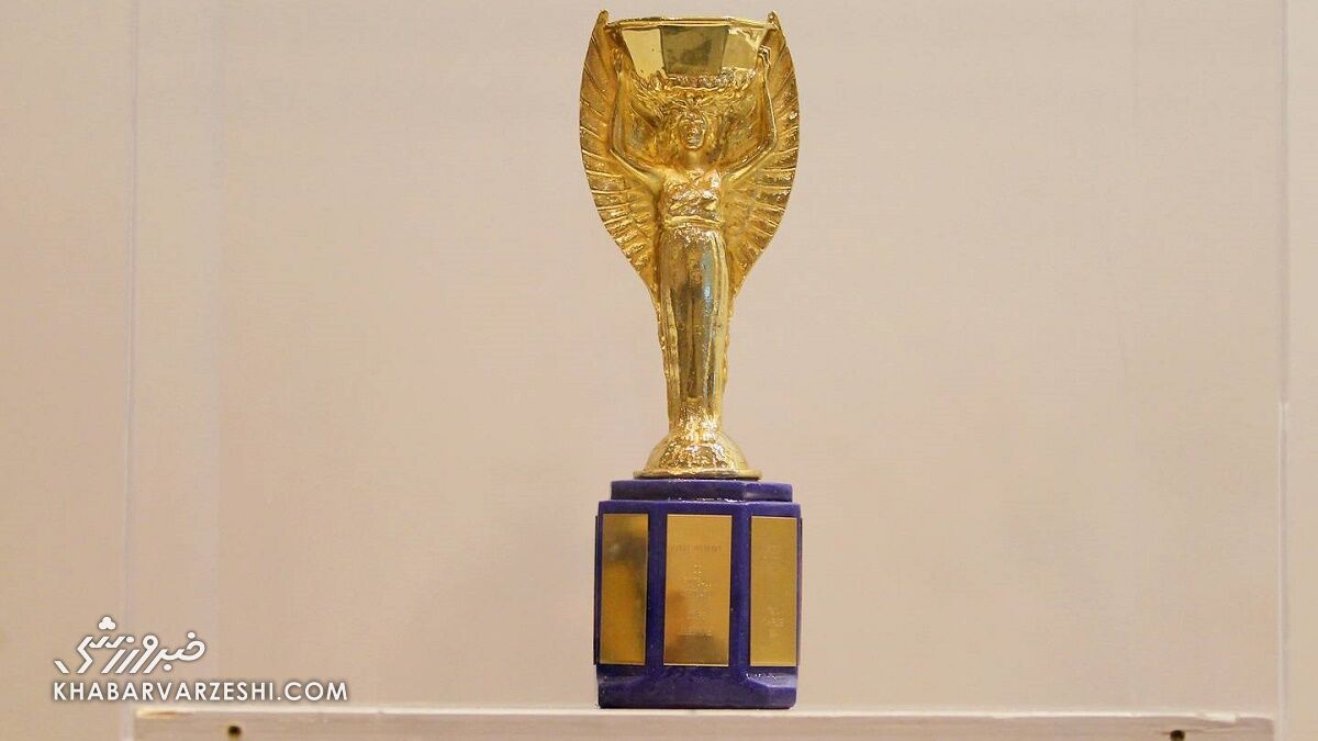 جام قهرمانی ژول ریمه ۱۹۳۸ در موزه فدراسیون فوتبال ایتالیا