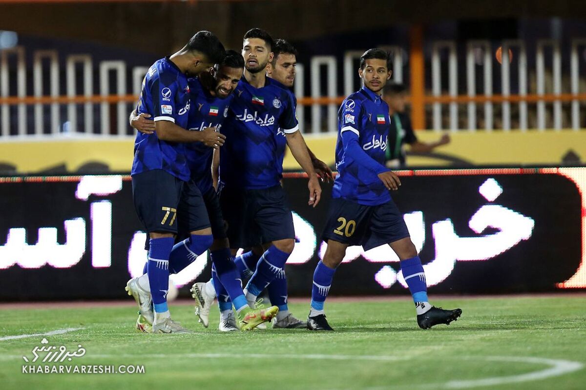 مطهری بلای جان همنام پرسپولیسیاش شد  مطهری بلای جان همنام پرسپولیسیاش شد