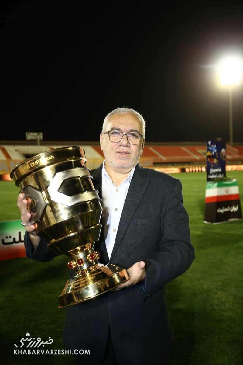 ساپینتو مربی رئال میشد اینقدر مشکل نداشت/ مربی استقلال را تحت فشار نگذارید؛ حالا یک قولی داد!/ خدا کند تا دربی مردم به ورزشگاهها برگردند