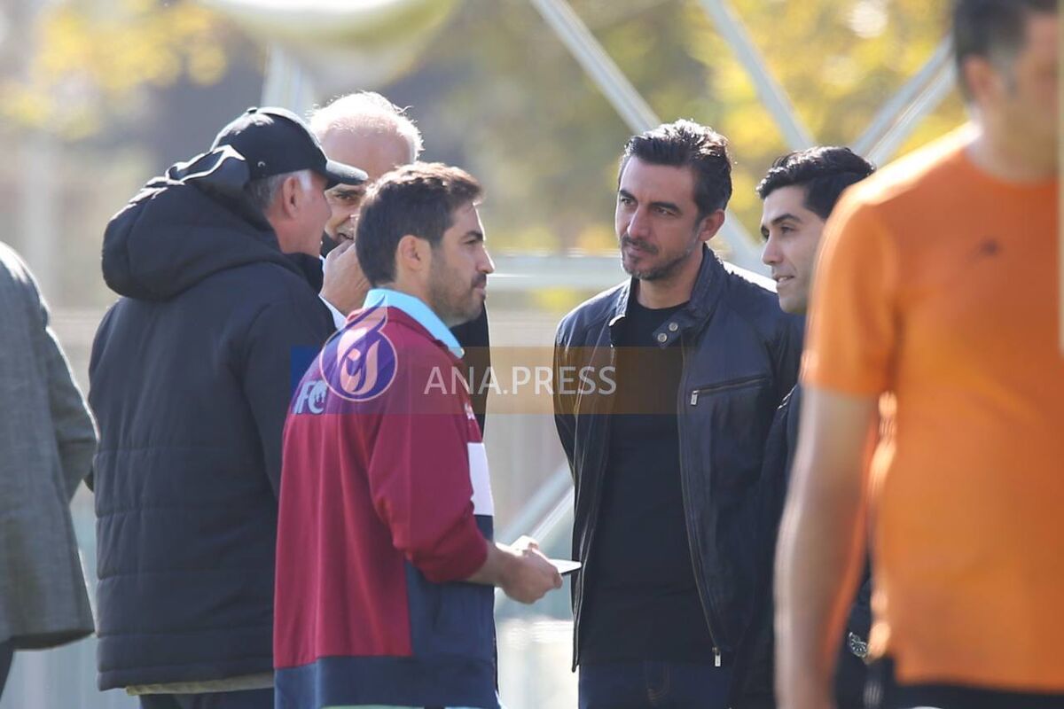 عکس| اتفاق غیرمنتظره در تمرین امروز تیم ملی/ پایان اختلافات رحمتی و کیروش بعد از ۱۰ سال