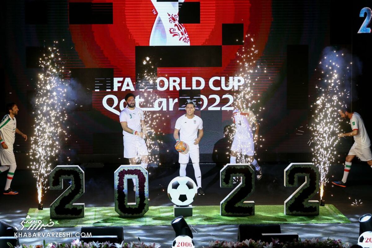 لباس تیم ملی  در جام جهانی با نایک و آدیداس رقابت میکند/ از هر لحاظ از پیراهن تیم ملی دفاع میکنم لباس تیم ملی  در جام جهانی با نایک و آدیداس رقابت میکند/ از هر لحاظ از پیراهن تیم ملی دفاع میکنم