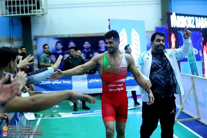 عکس| جذابترین کشتی لیگ با یک اتفاق ویژه/ به یاد دوران اوج؛ سرنوشت اینجا عوض شد