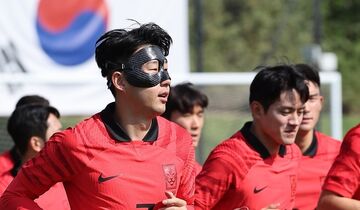 ممنوعیت جدید فیفا برای جومونگ/ ماسک‌های تاتنهام بلا استفاده شد؟