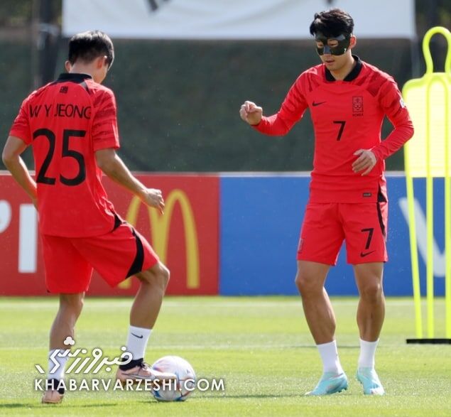 عکس| ستاره آسیایی در جام جهانی «زورو» شد