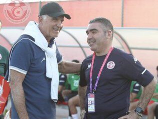 عکس| کی روش در کنار شبیه ترین سرمربی به خودش در جام جهانی