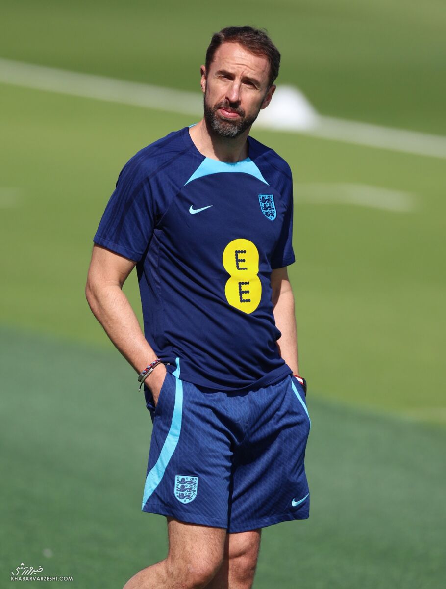 تصاویری از مشکل بزرگ انگلیسیها در قطر/ از گرما پختیم!