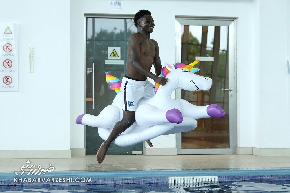 عکسهای خاص و خندهدار از رقیب ایران/ تکشاخهای معروف برگشتهاند