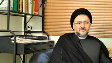 من و محمد خاتمی پرسپولیسی هستیم، حسن خمینی استقلالی است