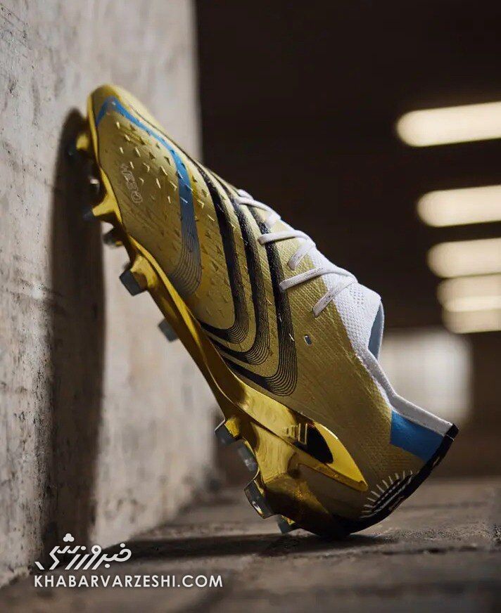 تصویر کفشهای جدید و خیرهکننده مسی برای جامجهانی ۲۰۲۲/ آدیداس از «لِیندا» طلاییرنگ رونمایی کرد